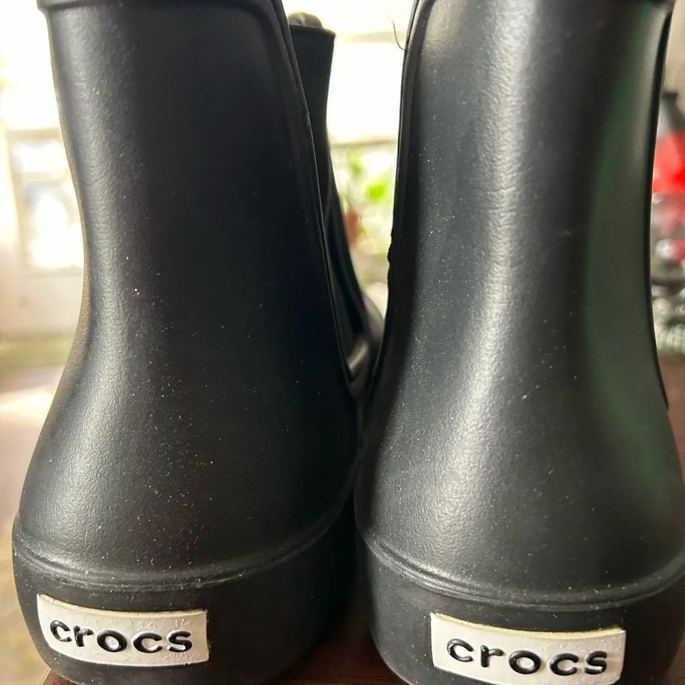 Crocs Women's Freesail Chelsea Boot Rain Pull On Lightweight Rubber Black Boots